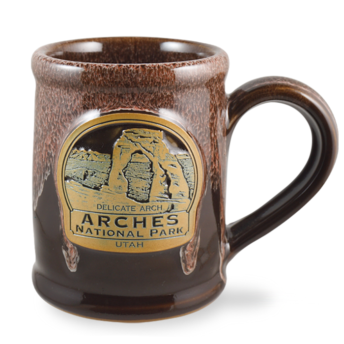 DELICATE ARCH - RANCHER - CHOCOLATE W/ CORAL WHITE